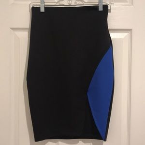 Pencil skirt by Guess